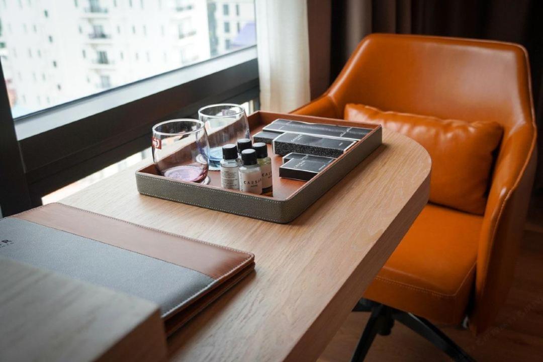Sf Hotel Penthouse Residences Phnom Penh Bagian luar foto
